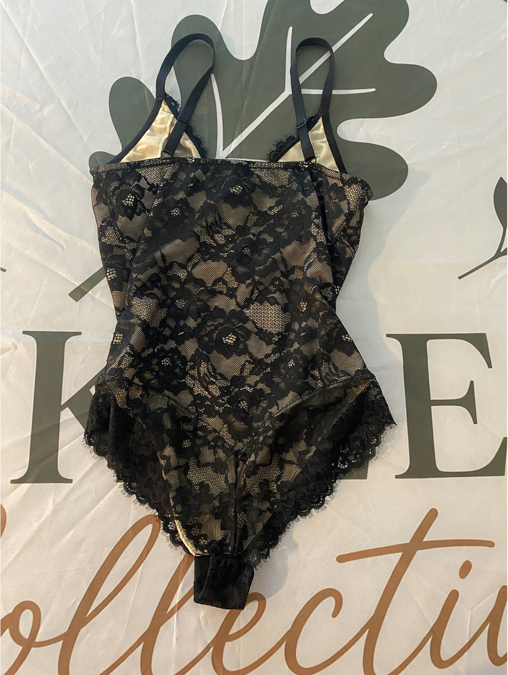Popilush Black Lace Bodysuit Size M - Picture 4 of 4